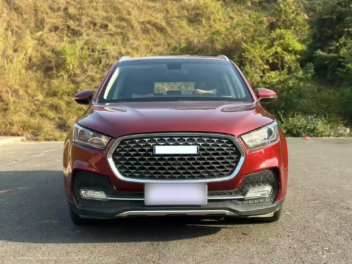 2018 Traum S70 1.5T 156HP L4 6AT,autocango,china used car exporter,china ev exporter,chinese used car exporter,chinese used ev exporter