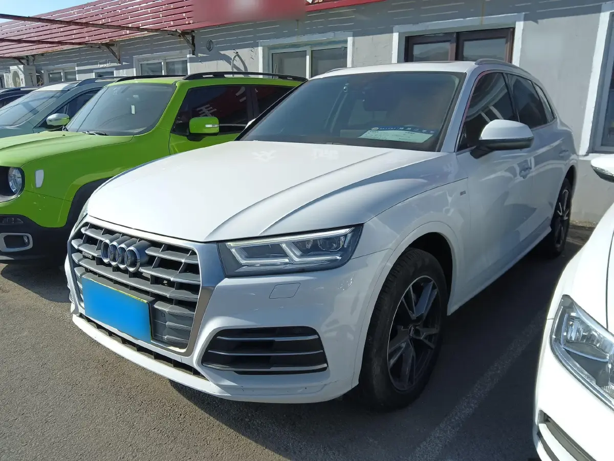 2018 Audi Q5L 2.0T 252HP L4 7DCT