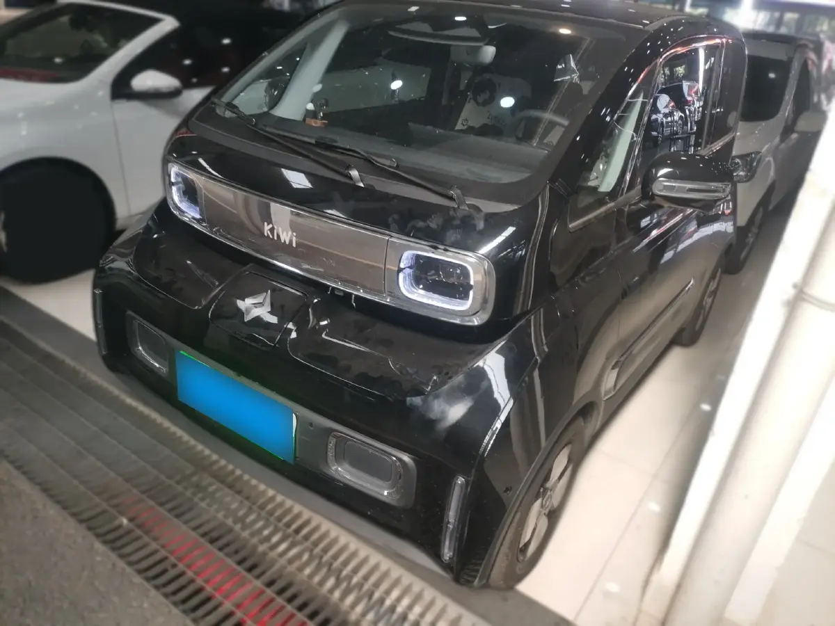 2023 BaoJun KiWi EV BEV 31.9KWH
