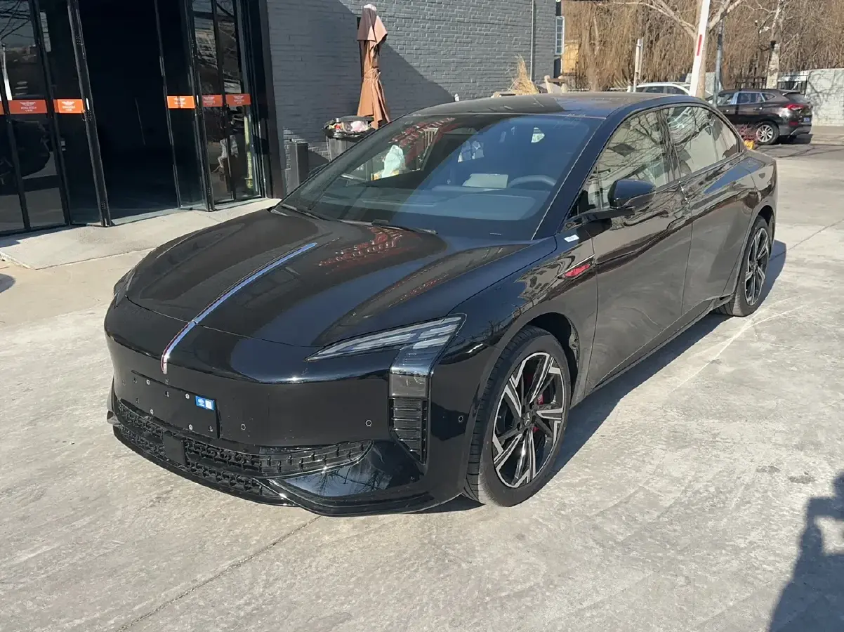 2024 HongQi EH7 BEV 111KWH