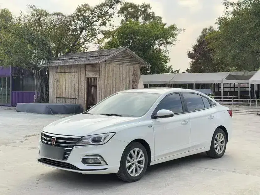 2020 Roewe i5 1.5L 120HP L4 CVT