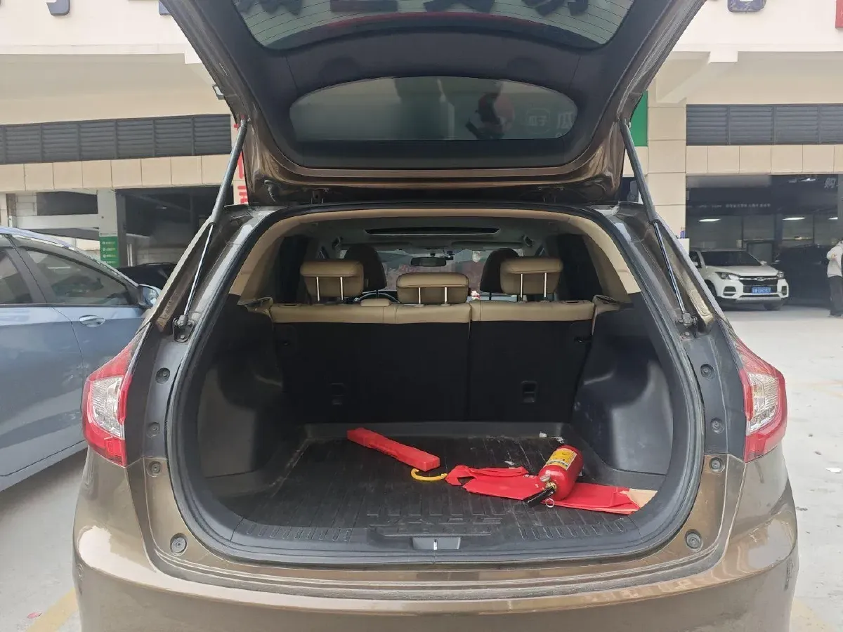 2016 Honda Jade 1.8L 141HP L4 5AT,autocango,china used car exporter,china ev exporter,chinese used car exporter,chinese used ev exporter