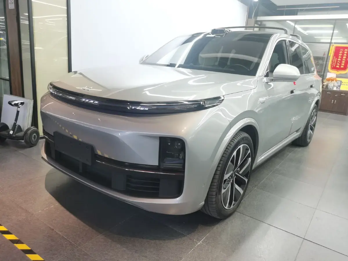 2022 Li L9 Range Extended 154HP REEV 42.6KWH