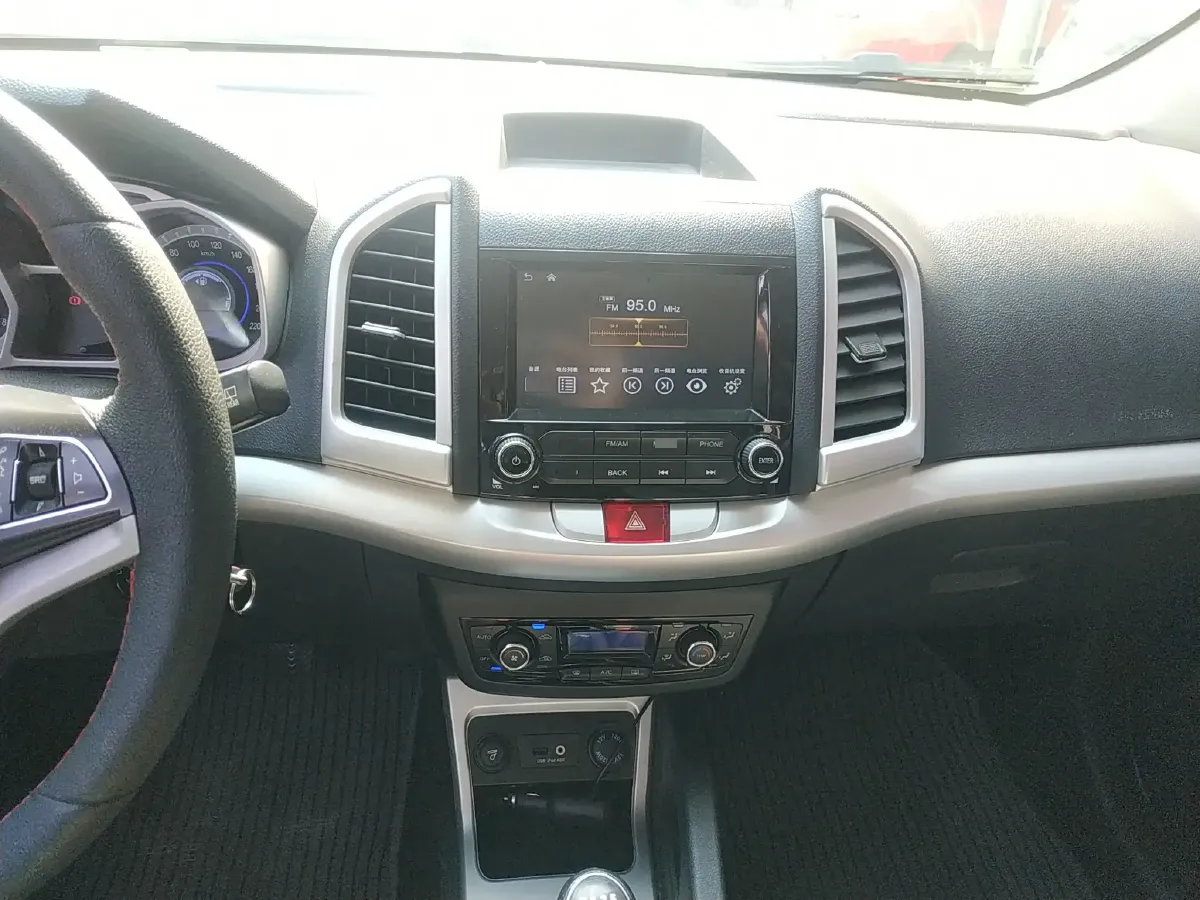 2016 JAC Refine S3 1.5L 113HP L4 6MT,autocango,china used car exporter,china ev exporter,chinese used car exporter,chinese used ev exporter