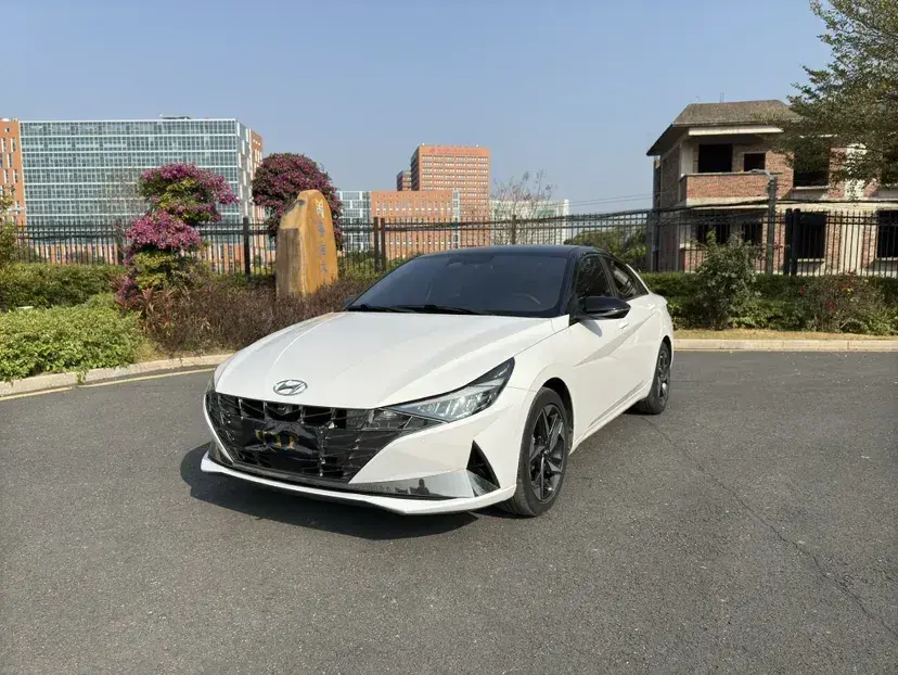 2022 Hyundai Elantra 1.4T 140HP L4 7DCT
