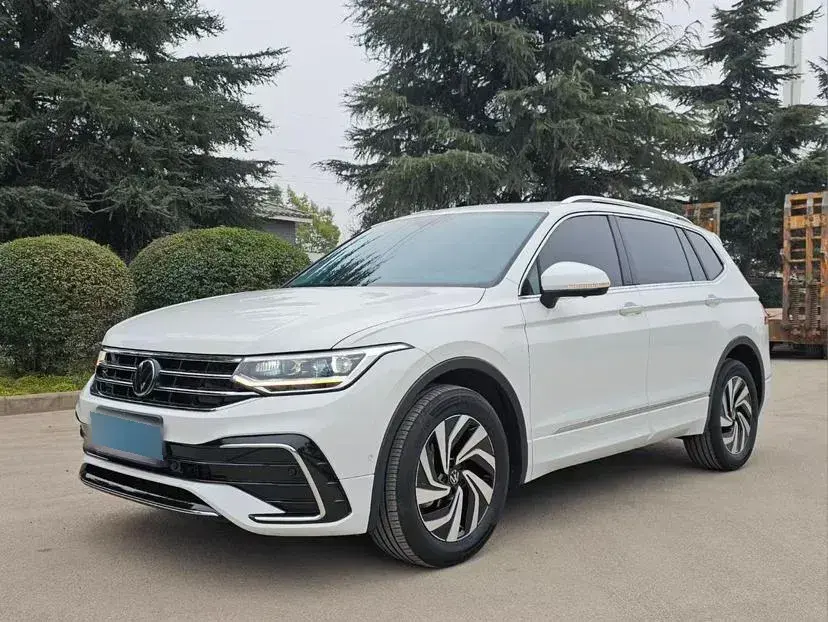 2024 Volkswagen Tiguan L 2.0T 186HP L4 7DCT