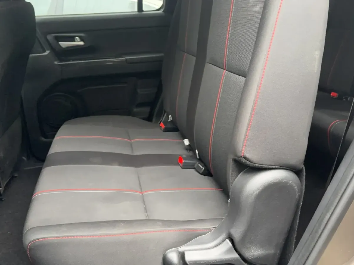 2020 ChangAn Oshan X70A 1.5L 107HP L4 5MT,autocango,china used car exporter,china ev exporter,chinese used car exporter,chinese used ev exporter