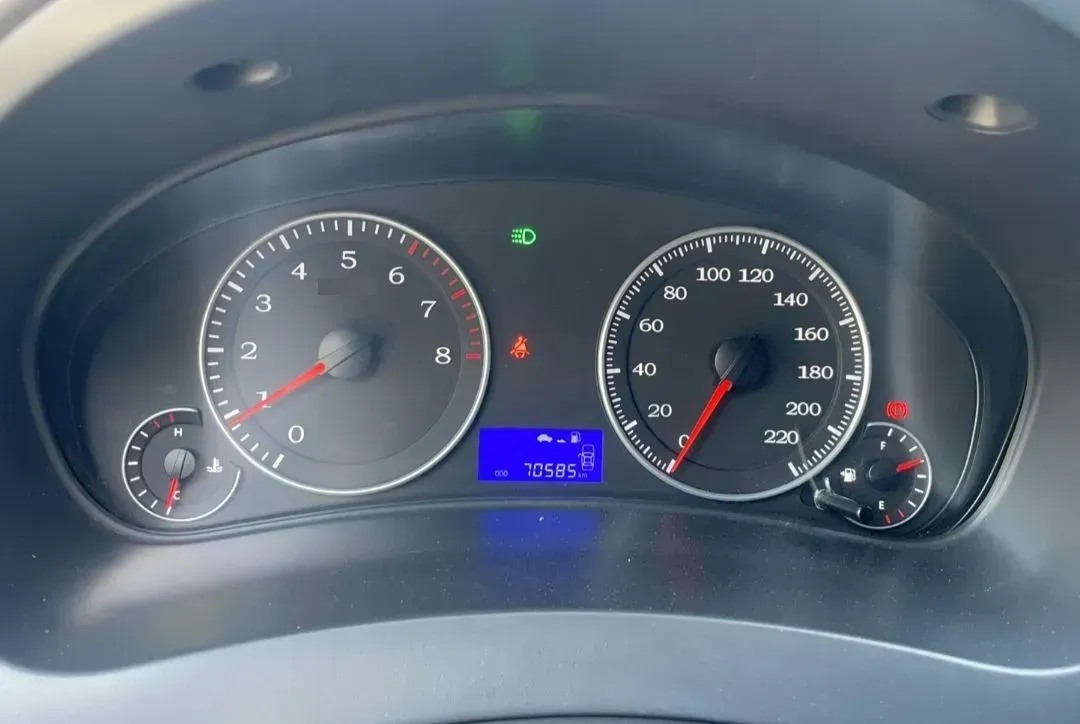 2016 Geely KingKong 1.5L 102HP L4 5MT,autocango,china used car exporter,china ev exporter,chinese used car exporter,chinese used ev exporter