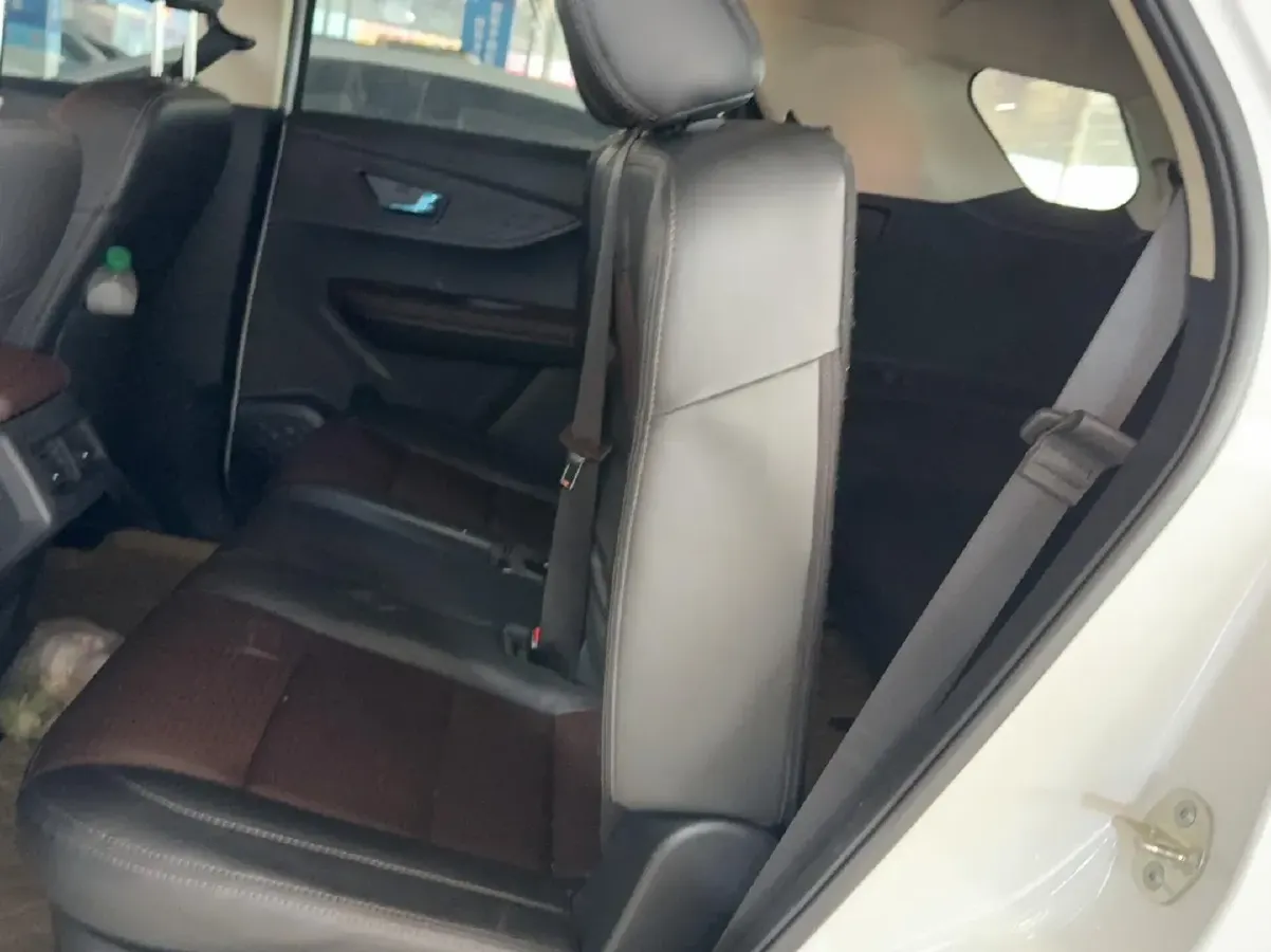 2021 DongFeng Fengon Fengon S560 1.5T 150HP L4 CVT,autocango,china used car exporter,china ev exporter,chinese used car exporter,chinese used ev exporter