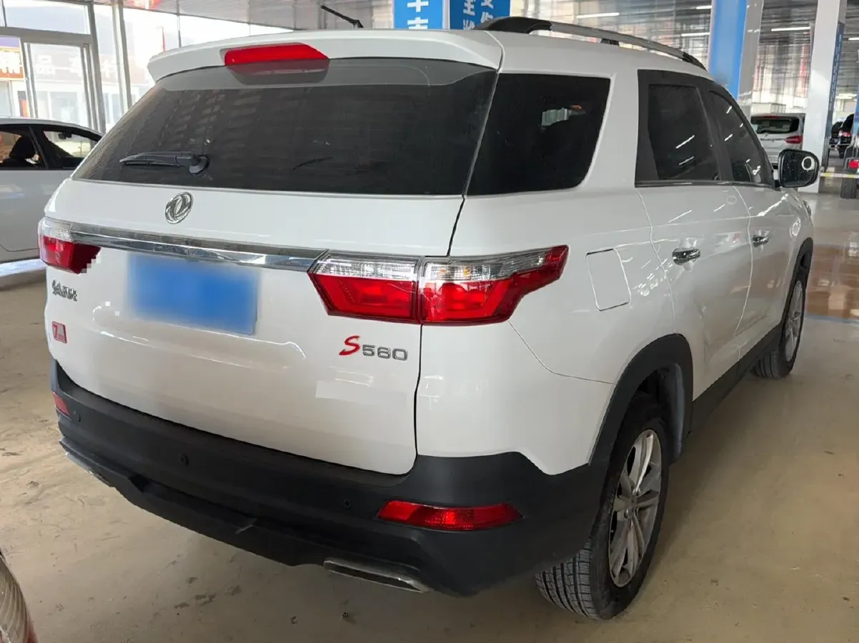 2021 DongFeng Fengon Fengon S560 1.5T 150HP L4 CVT,autocango,china used car exporter,china ev exporter,chinese used car exporter,chinese used ev exporter