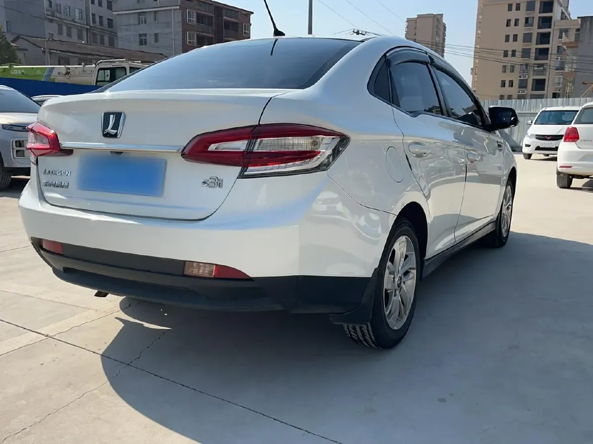 2016 Luxgen 3 1.6L 124HP L4 5MT,autocango,china used car exporter,china ev exporter,chinese used car exporter,chinese used ev exporter