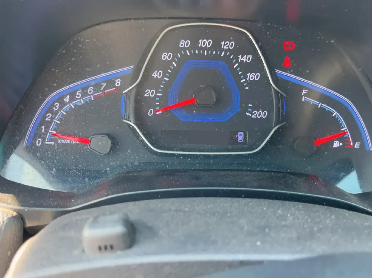 2016 Luxgen 3 1.6L 124HP L4 5MT,autocango,china used car exporter,china ev exporter,chinese used car exporter,chinese used ev exporter