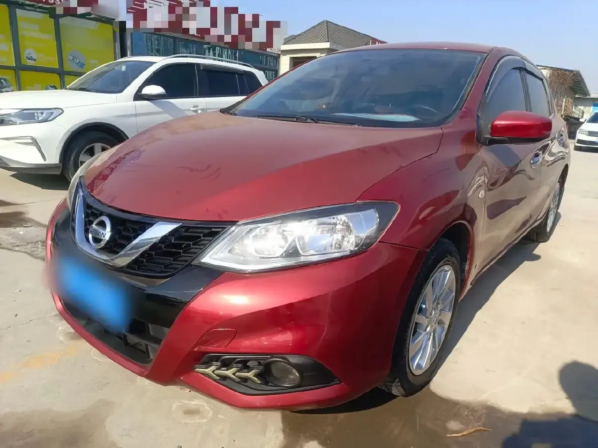 2016 Nissan Tiida 1.6L 126HP L4 CVT
