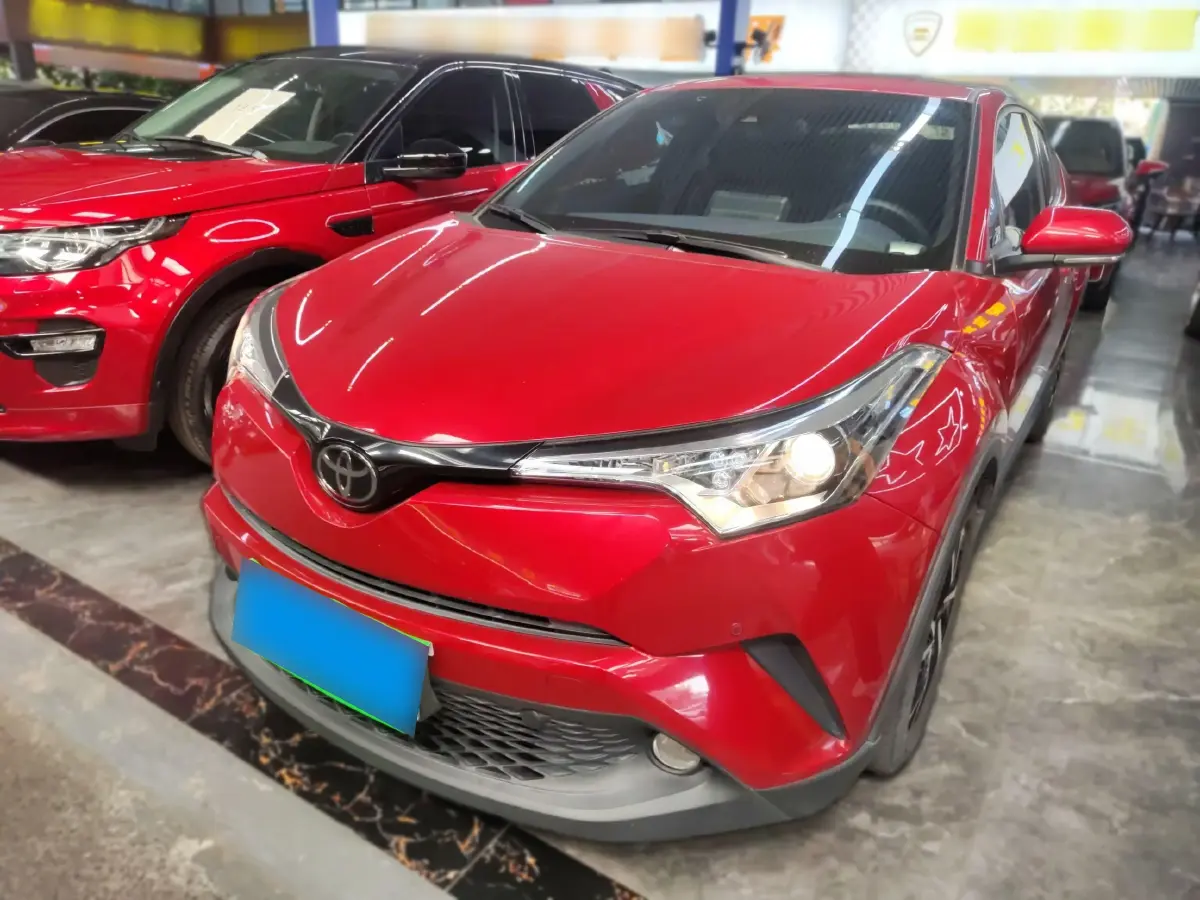 2018 Toyota C-HR 2.0L 171HP L4 CVT