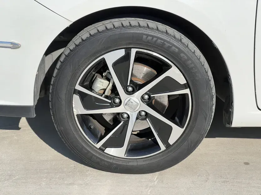 2017 Zotye Z360 1.5L 112HP L4 5MT,autocango,china used car exporter,china ev exporter,chinese used car exporter,chinese used ev exporter