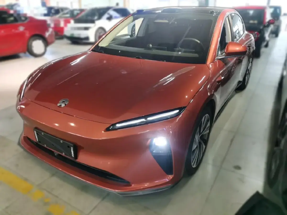 2022 NIO ET5 BEV 75KWH