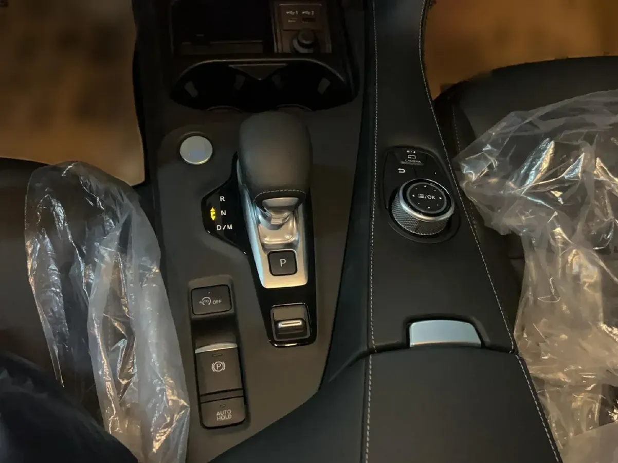 2022 Infiniti QX55 2.0T 261HP L4 CVT,autocango,china used car exporter,china ev exporter,chinese used car exporter,chinese used ev exporter