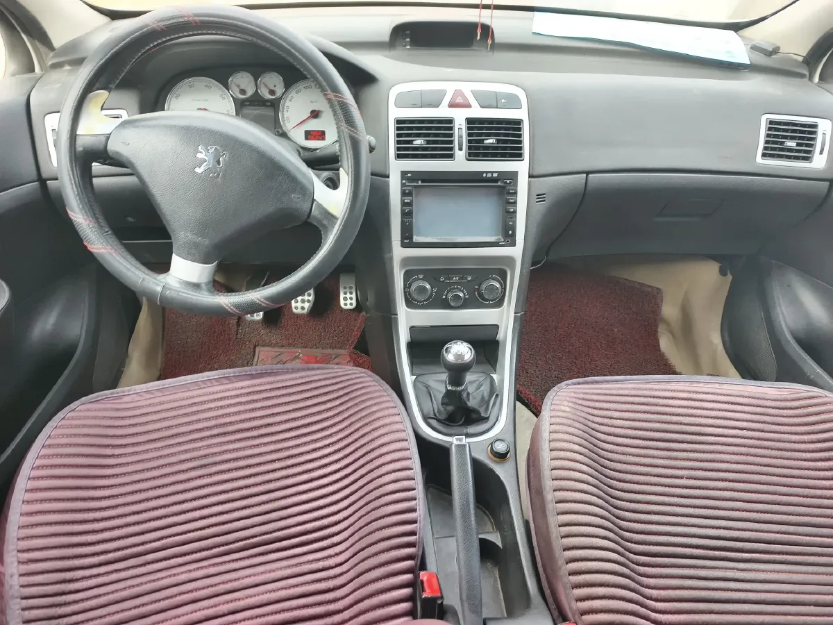 2012 Peugeot 307 1.6L 106HP L4 5MT,autocango,china used car exporter,china ev exporter,chinese used car exporter,chinese used ev exporter