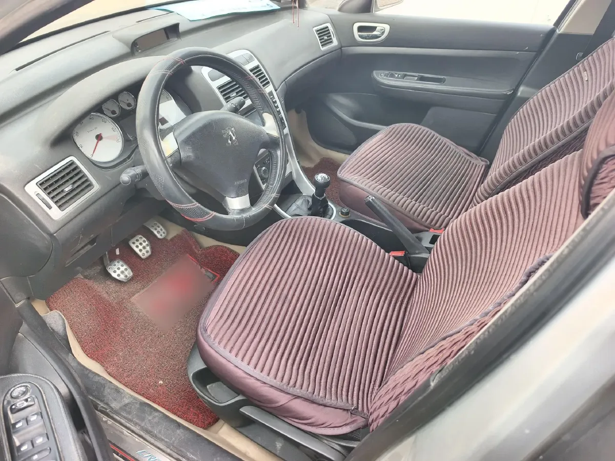 2012 Peugeot 307 1.6L 106HP L4 5MT,autocango,china used car exporter,china ev exporter,chinese used car exporter,chinese used ev exporter