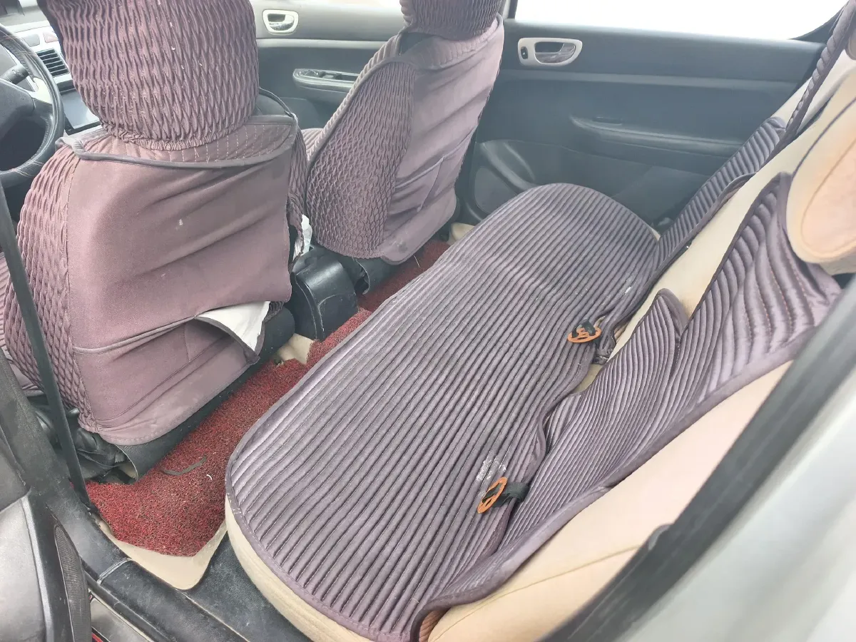 2012 Peugeot 307 1.6L 106HP L4 5MT,autocango,china used car exporter,china ev exporter,chinese used car exporter,chinese used ev exporter