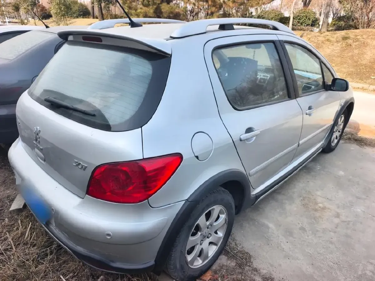 2012 Peugeot 307 1.6L 106HP L4 5MT,autocango,china used car exporter,china ev exporter,chinese used car exporter,chinese used ev exporter