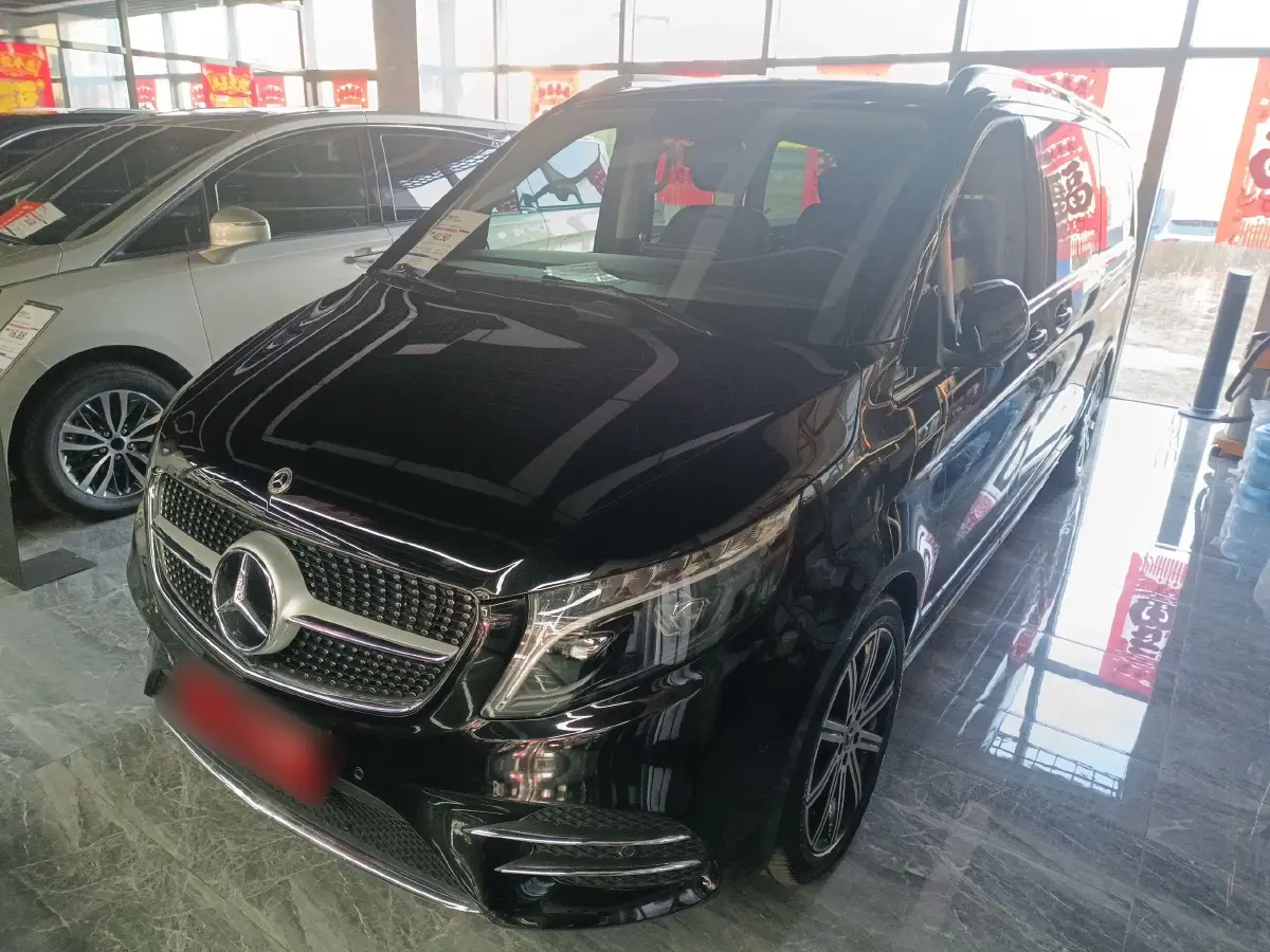 2022 Mercedes-Benz V Class 2.0T 211HP L4 9AT