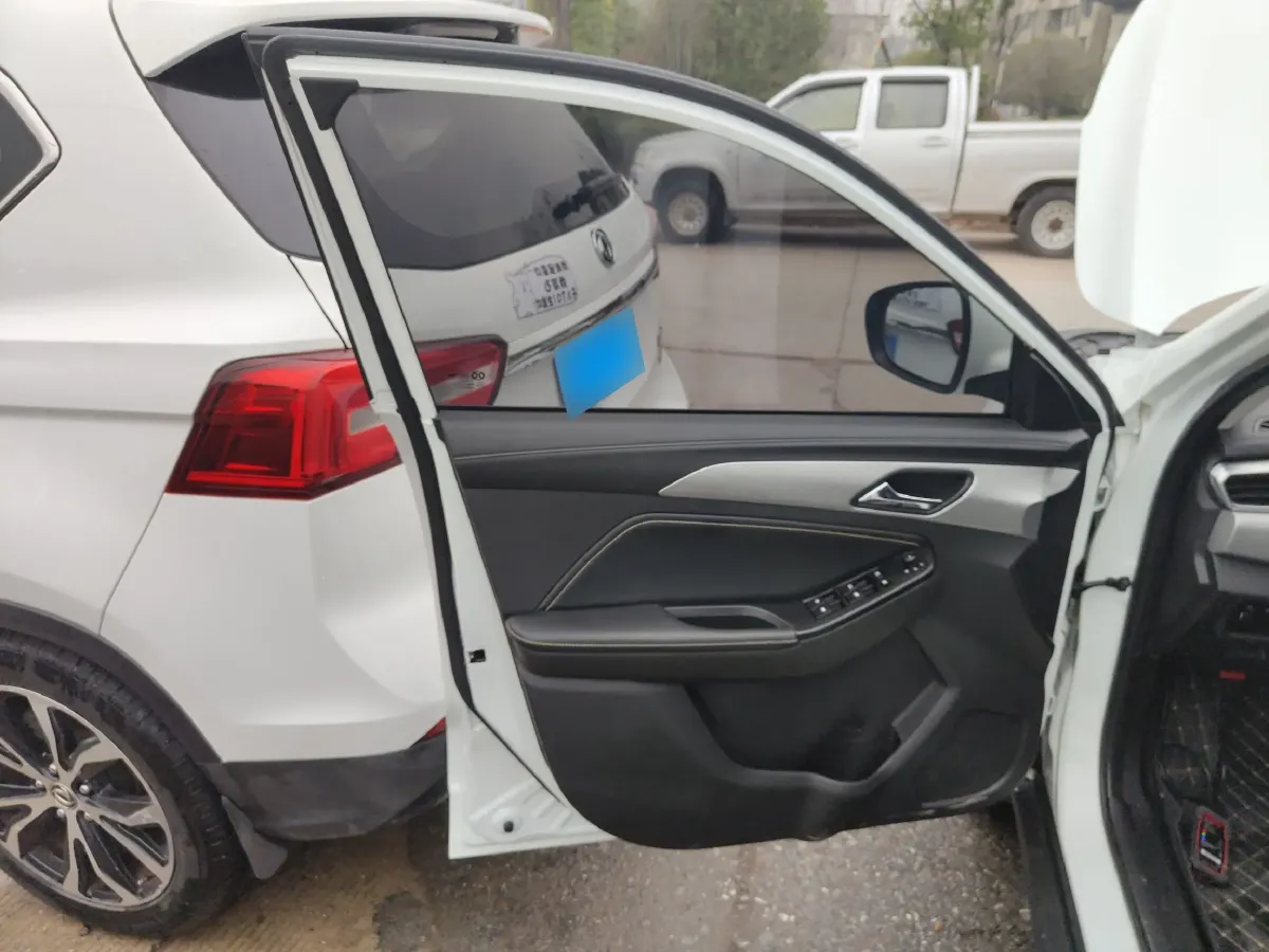 2021 BeiJing Auto X3 1.5T 150HP L4 CVT,autocango,china used car exporter,china ev exporter,chinese used car exporter,chinese used ev exporter