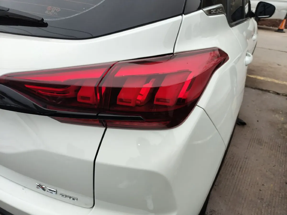 2021 BeiJing Auto X3 1.5T 150HP L4 CVT,autocango,china used car exporter,china ev exporter,chinese used car exporter,chinese used ev exporter