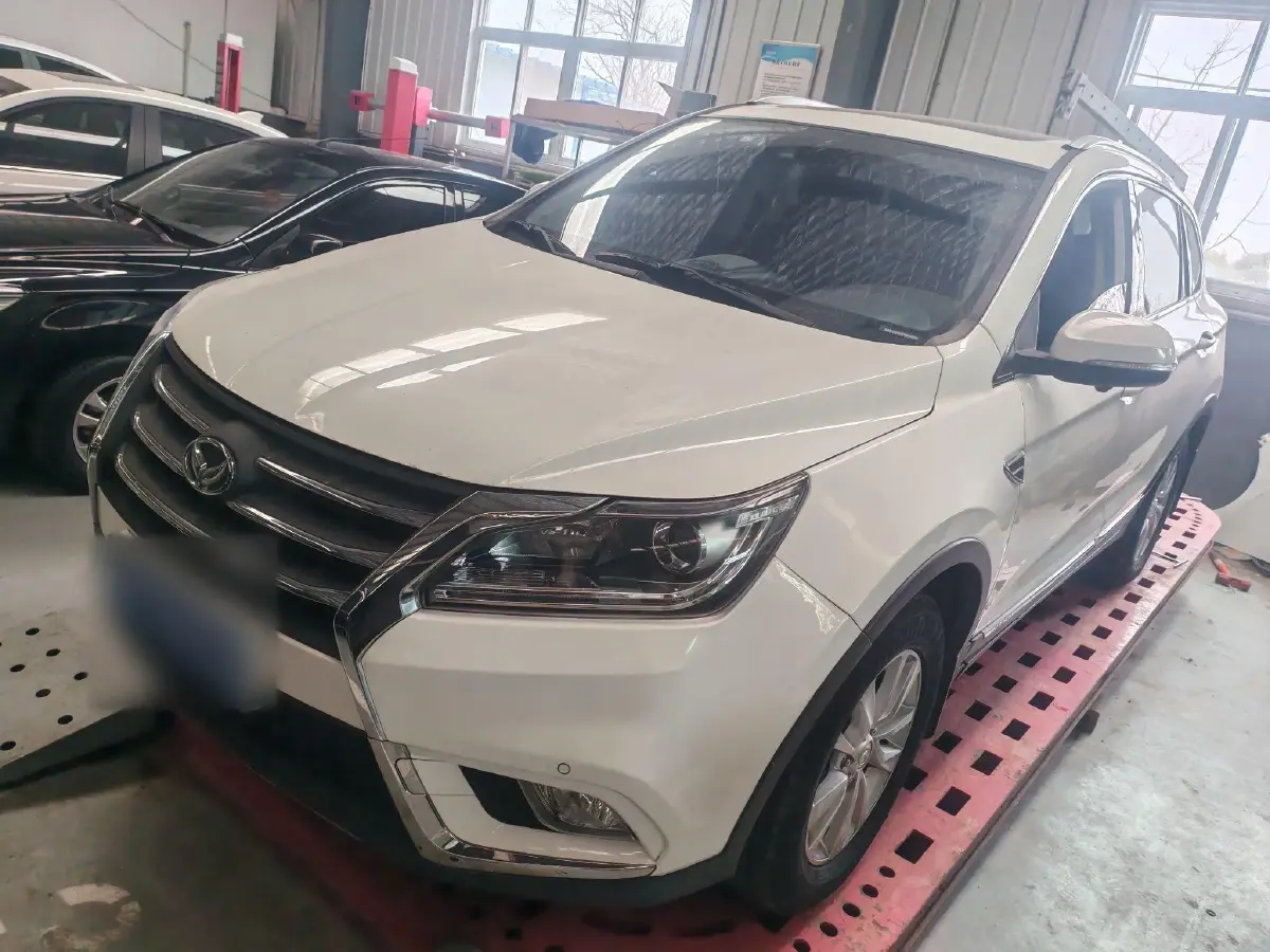 2017 BAIC Hyosow S6 1.5T 150HP L4 CVT