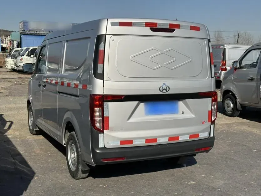 2022 ChangAn KuaYue KuaYueXing V3 1.5L 107HP L4 5MT,autocango,china used car exporter,china ev exporter,chinese used car exporter,chinese used ev exporter