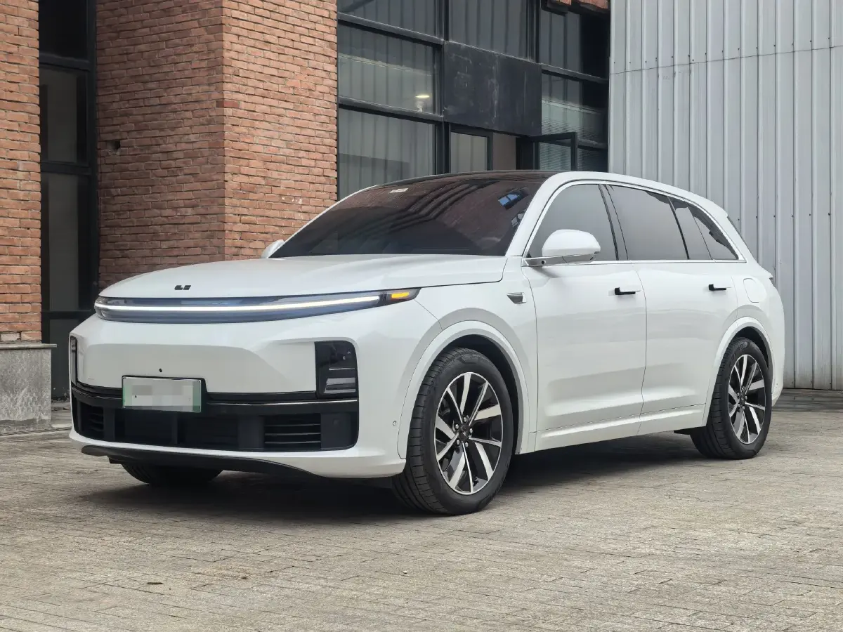 2023 Li L7 Range Extended 154HP REEV 40.9KWH