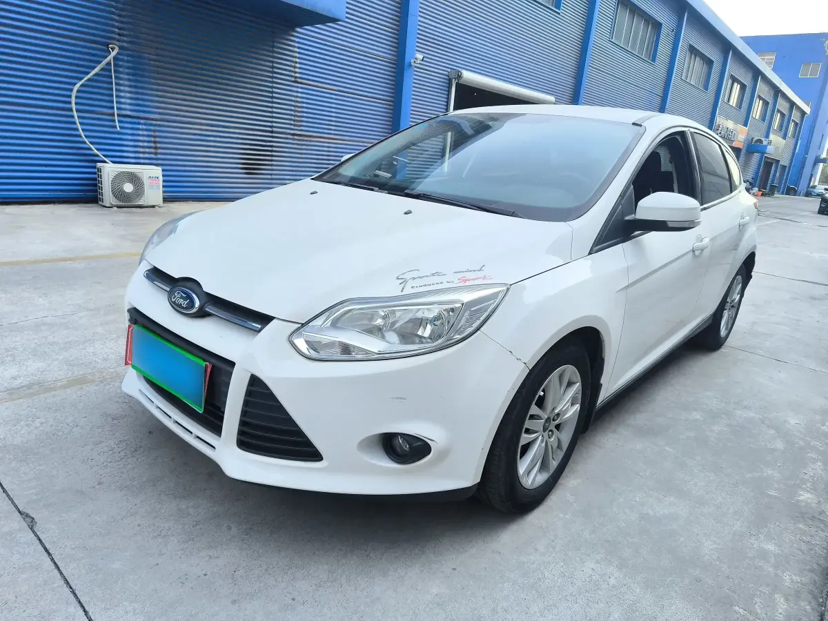 2012 Ford Focus 1.6L 125HP L4 6DCT