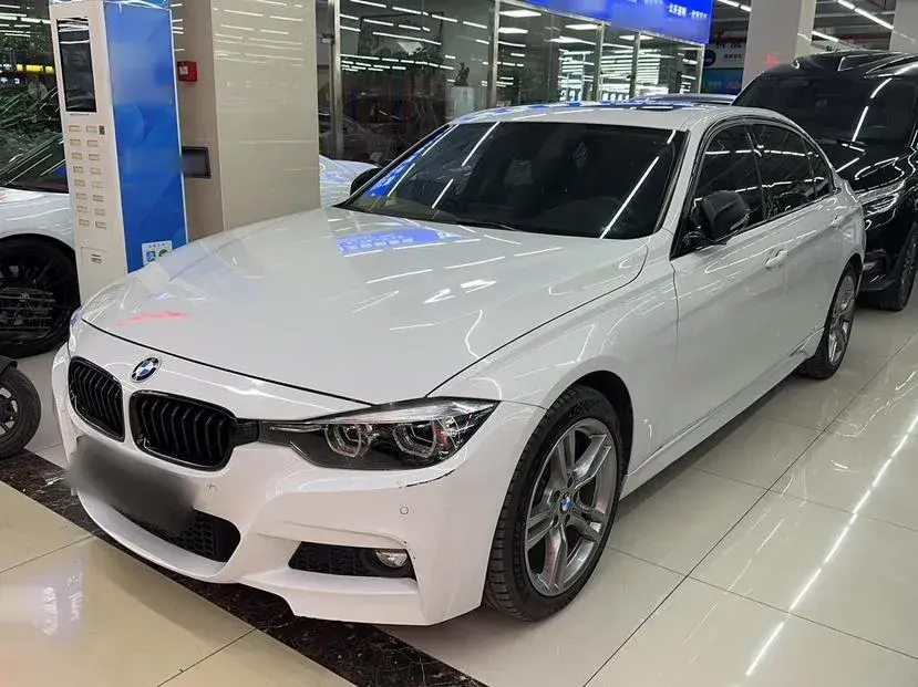 2018 BMW 3 Series 2.0T 184HP L4 8AT