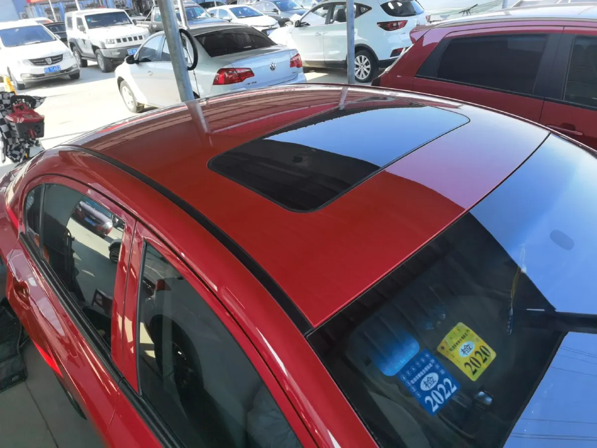 2015 Roewe 350 1.5L 109HP L4 4AT,autocango,china used car exporter,china ev exporter,chinese used car exporter,chinese used ev exporter