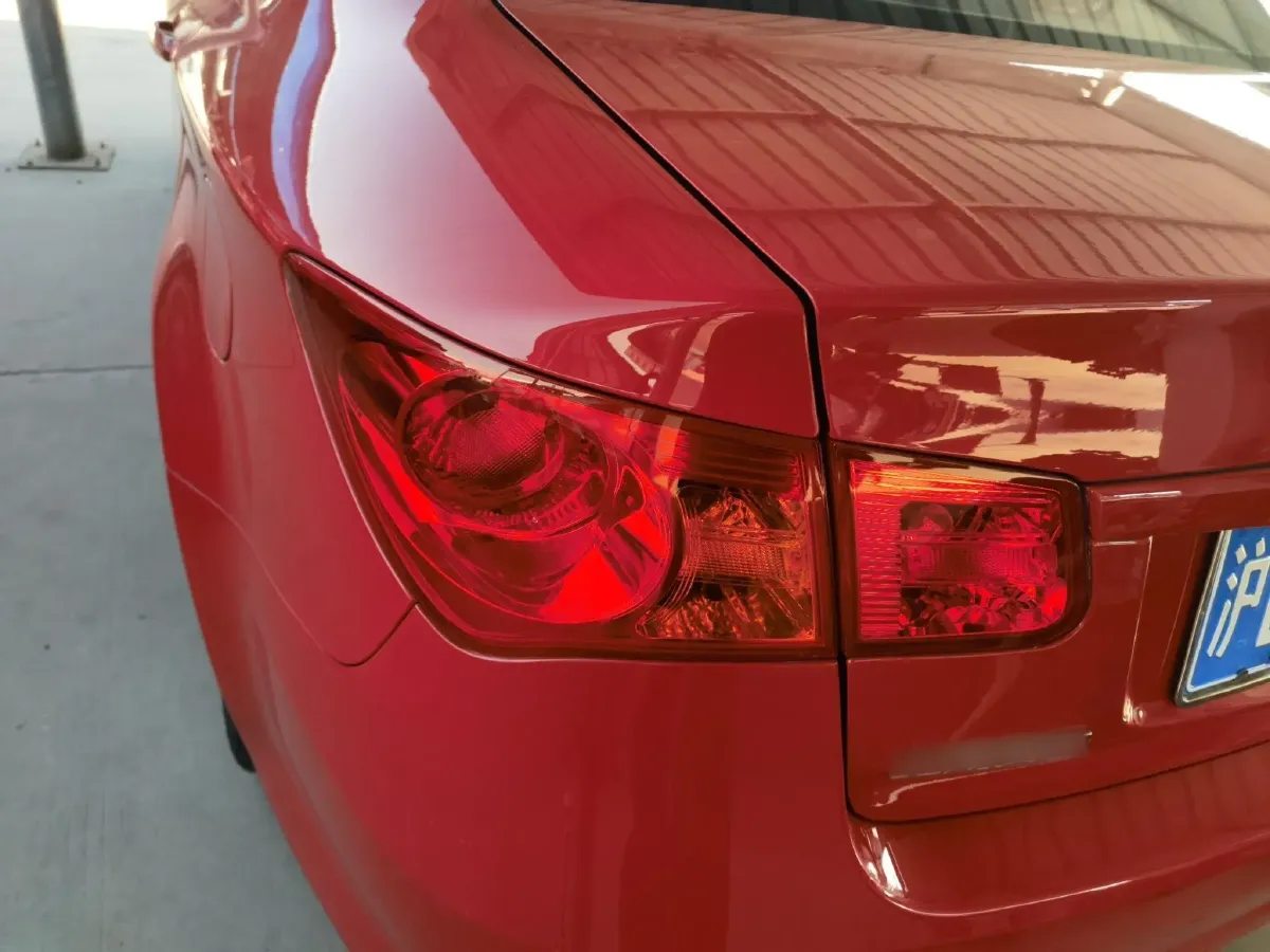 2015 Roewe 350 1.5L 109HP L4 4AT,autocango,china used car exporter,china ev exporter,chinese used car exporter,chinese used ev exporter