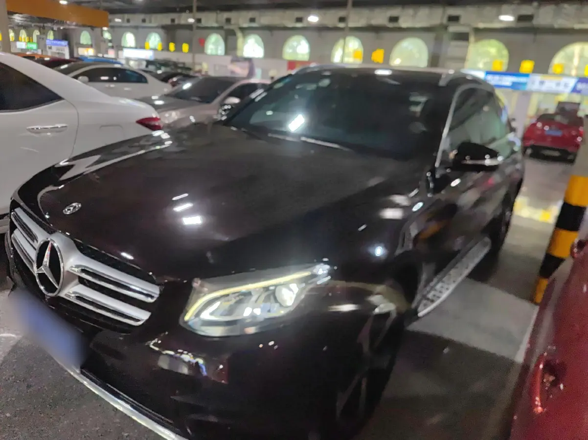 2019 Mercedes-Benz GLC Class 2.0T 211HP L4 9AT