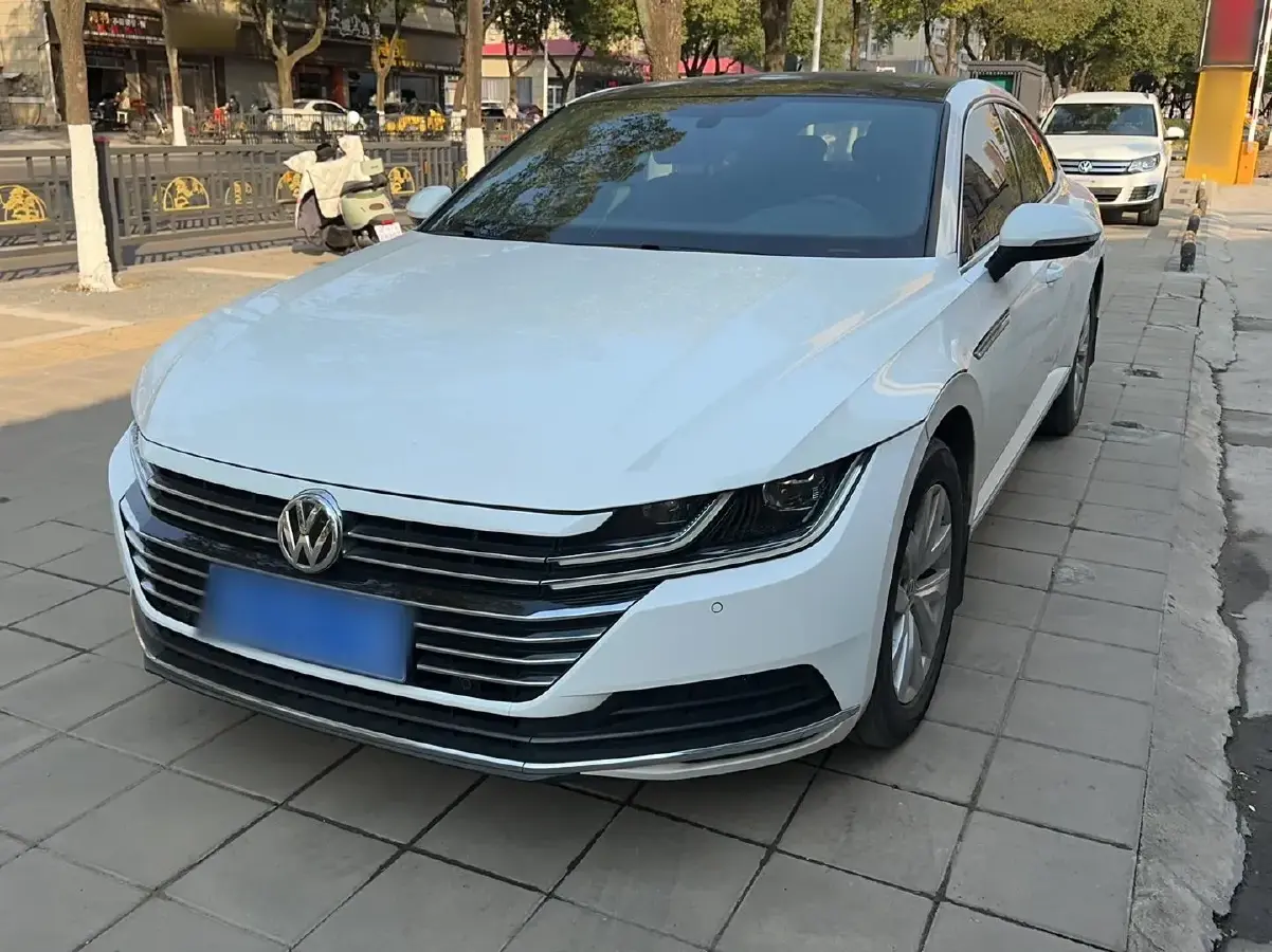 2020 Volkswagen CC 2.0T 186HP L4 7DCT
