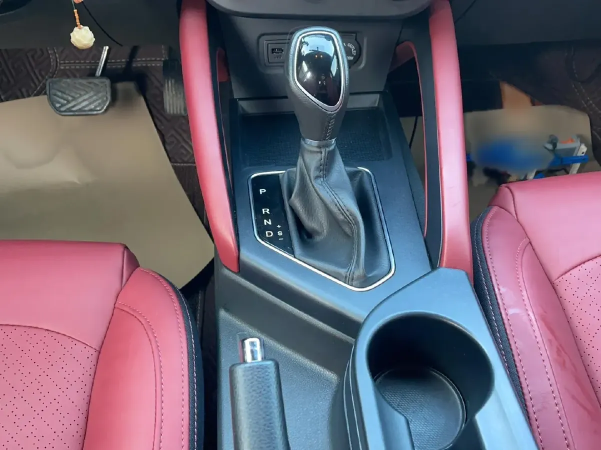 2021 DongFeng Fengon Fengon 500 1.5L 116HP L4 CVT,autocango,china used car exporter,china ev exporter,chinese used car exporter,chinese used ev exporter