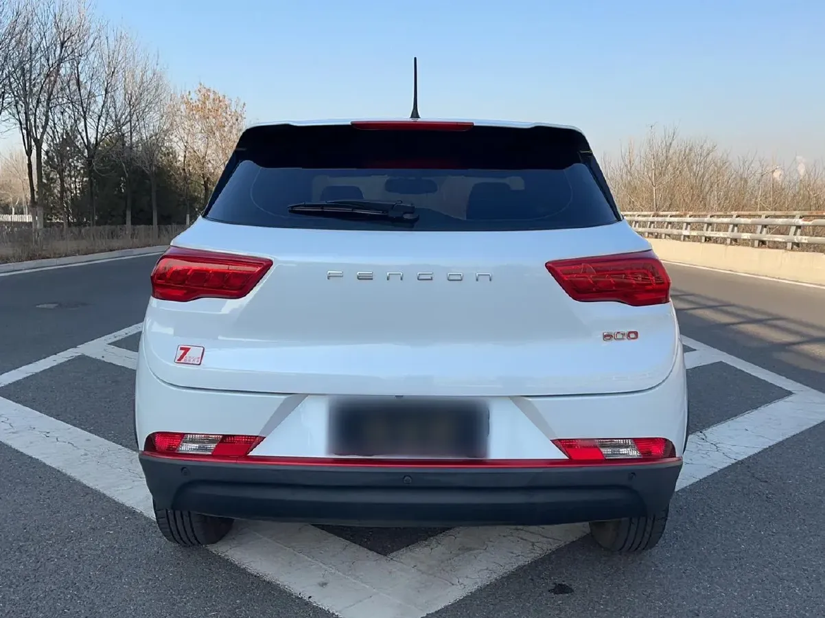 2021 DongFeng Fengon Fengon 500 1.5L 116HP L4 CVT,autocango,china used car exporter,china ev exporter,chinese used car exporter,chinese used ev exporter