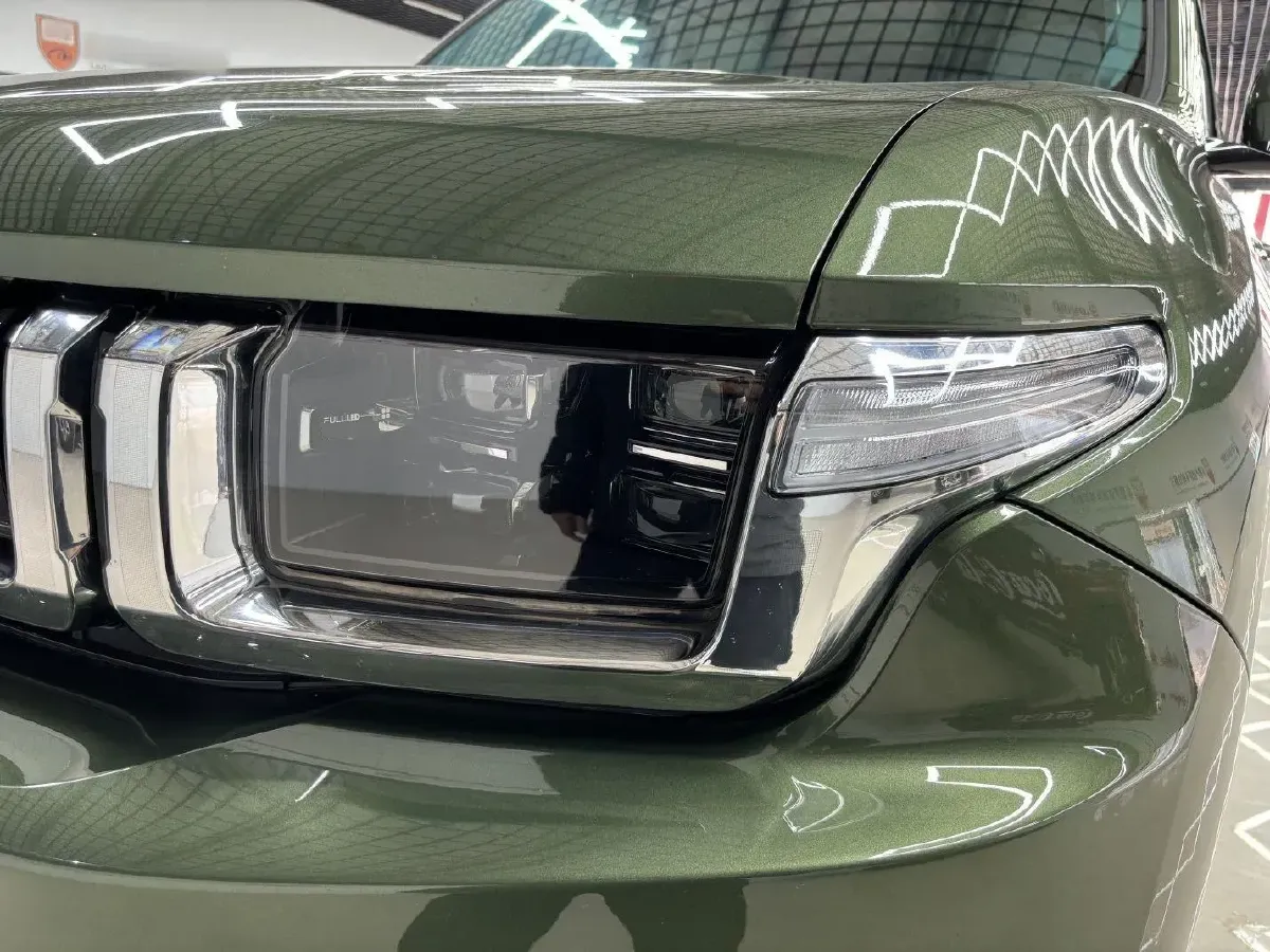 2022 BeiJing BJ60 2.0T 267HP L4 8AT,autocango,china used car exporter,china ev exporter,chinese used car exporter,chinese used ev exporter