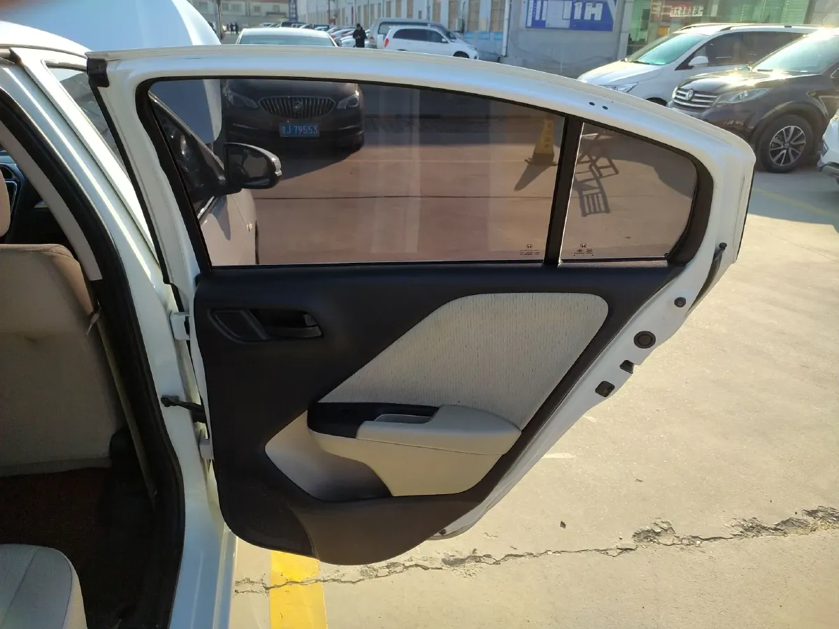 2016 Honda Greiz 1.5L 131HP L4 5MT,autocango,china used car exporter,china ev exporter,chinese used car exporter,chinese used ev exporter