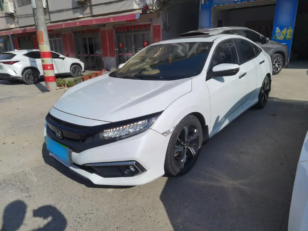 2019 Honda Civic 1.5T 177HP L4 CVT
