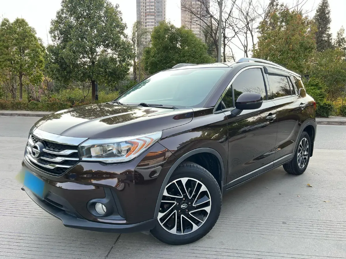 2015 GAC Trumpchi GS4 1.3T 137HP L4 5MT