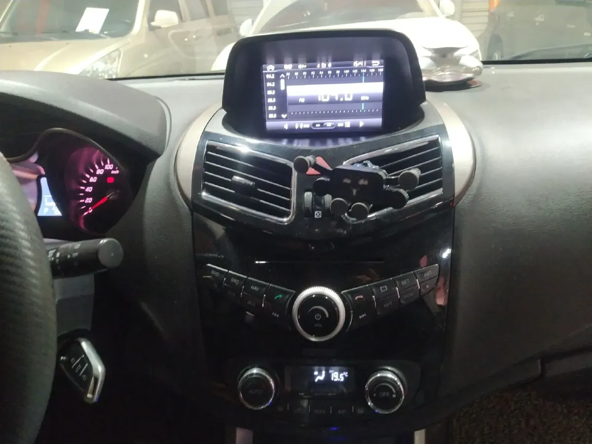 2016 HaiMa S5 1.5T 163HP L4 CVT,autocango,china used car exporter,china ev exporter,chinese used car exporter,chinese used ev exporter