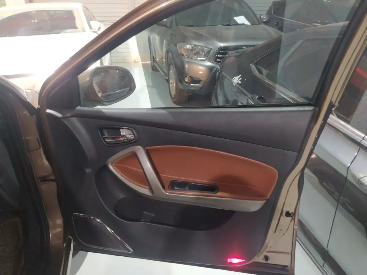 2016 HaiMa S5 1.5T 163HP L4 CVT,autocango,china used car exporter,china ev exporter,chinese used car exporter,chinese used ev exporter