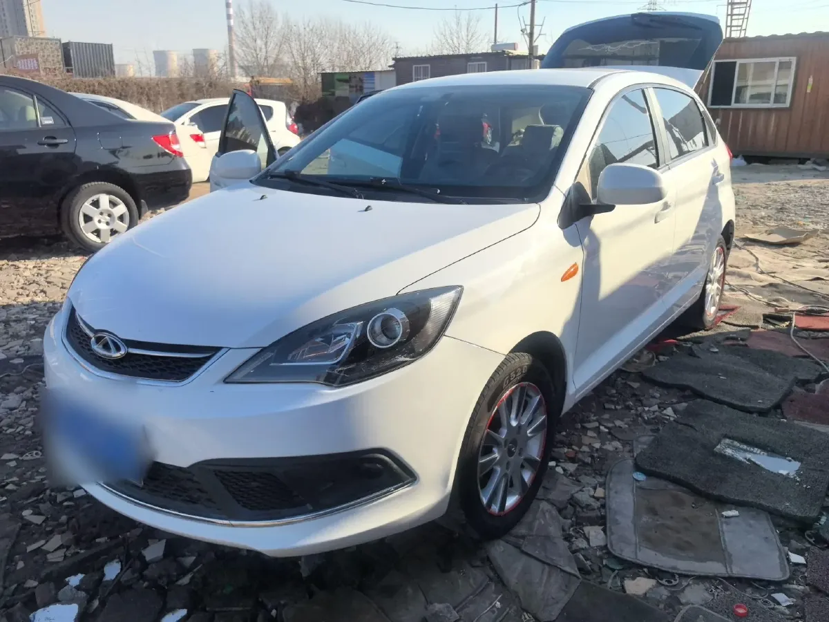 2015 Chery Fulwin 2 1.5L 109HP L4 5MT,autocango,china used car exporter,china ev exporter,chinese used car exporter,chinese used ev exporter