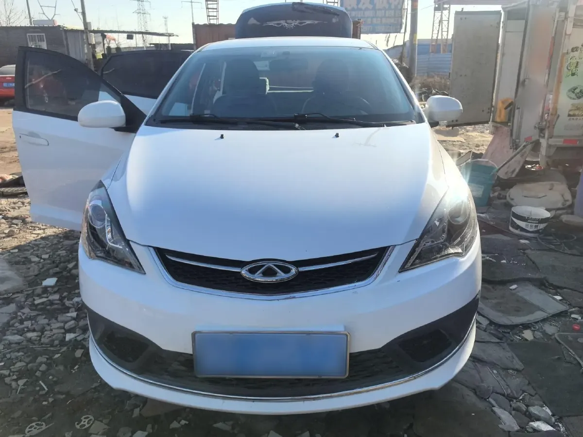 2015 Chery Fulwin 2 1.5L 109HP L4 5MT,autocango,china used car exporter,china ev exporter,chinese used car exporter,chinese used ev exporter