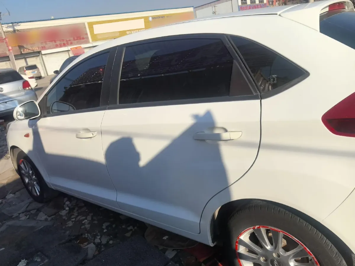 2015 Chery Fulwin 2 1.5L 109HP L4 5MT,autocango,china used car exporter,china ev exporter,chinese used car exporter,chinese used ev exporter