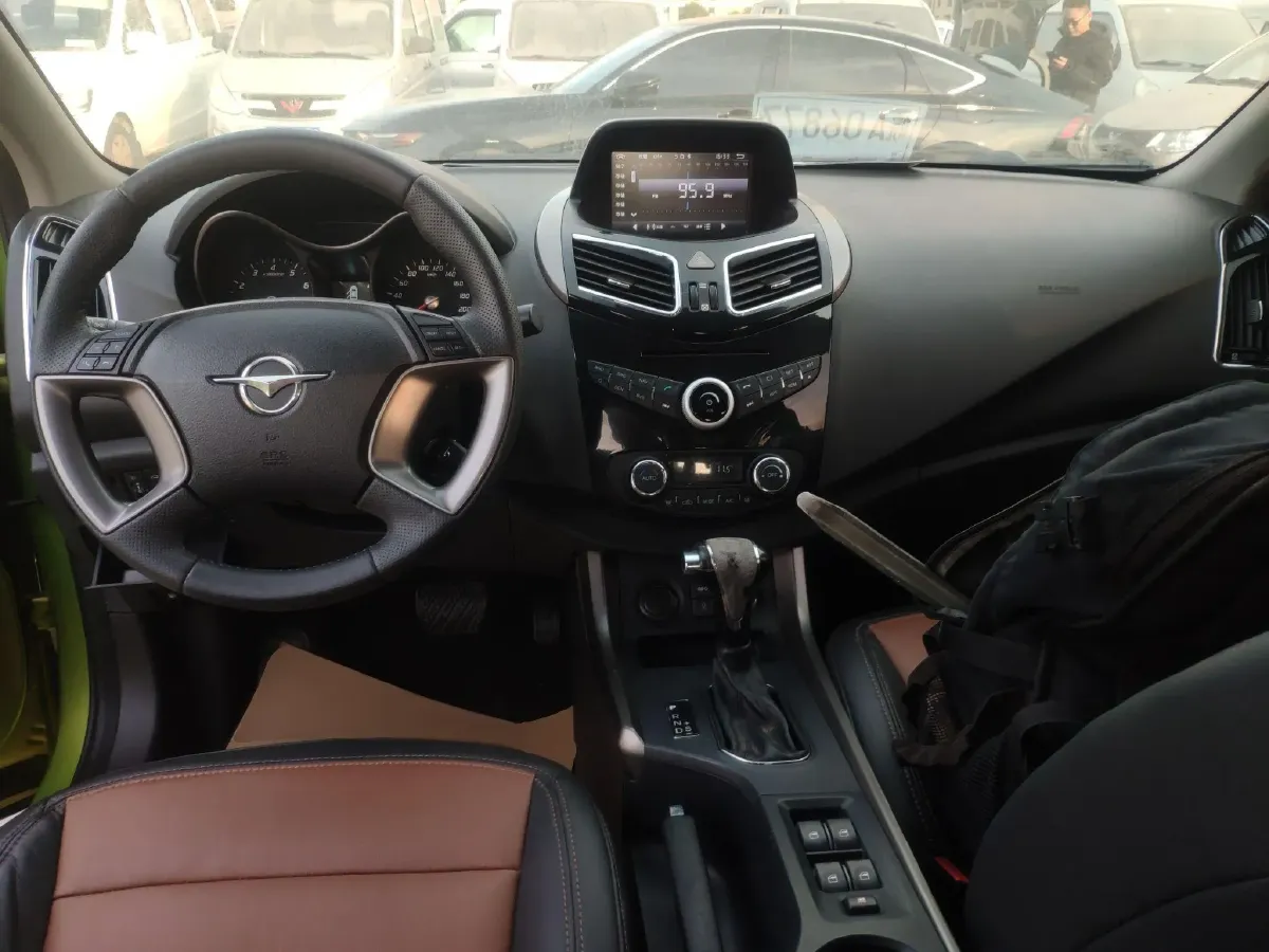 2015 HaiMa S5 1.5T 163HP L4 CVT,autocango,china used car exporter,china ev exporter,chinese used car exporter,chinese used ev exporter