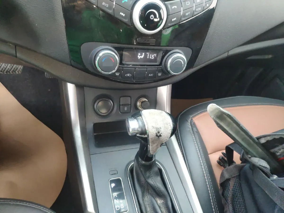 2015 HaiMa S5 1.5T 163HP L4 CVT,autocango,china used car exporter,china ev exporter,chinese used car exporter,chinese used ev exporter